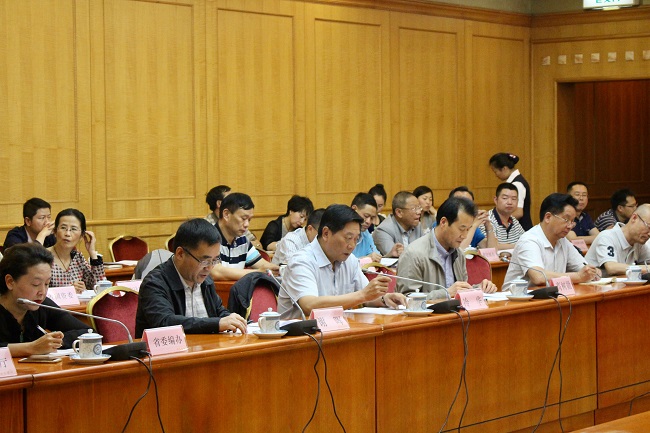 ʡ�����ֳ��ĸ﹤���쵼С��25�ҳ�Ա��λ��Ա������Ա